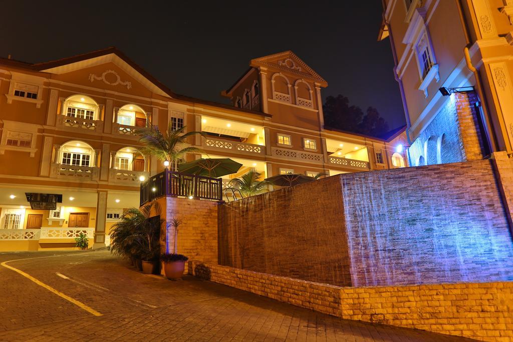 Kapitan Hill @ Cempenai Parc Residences Bukit Damansara Exterior foto