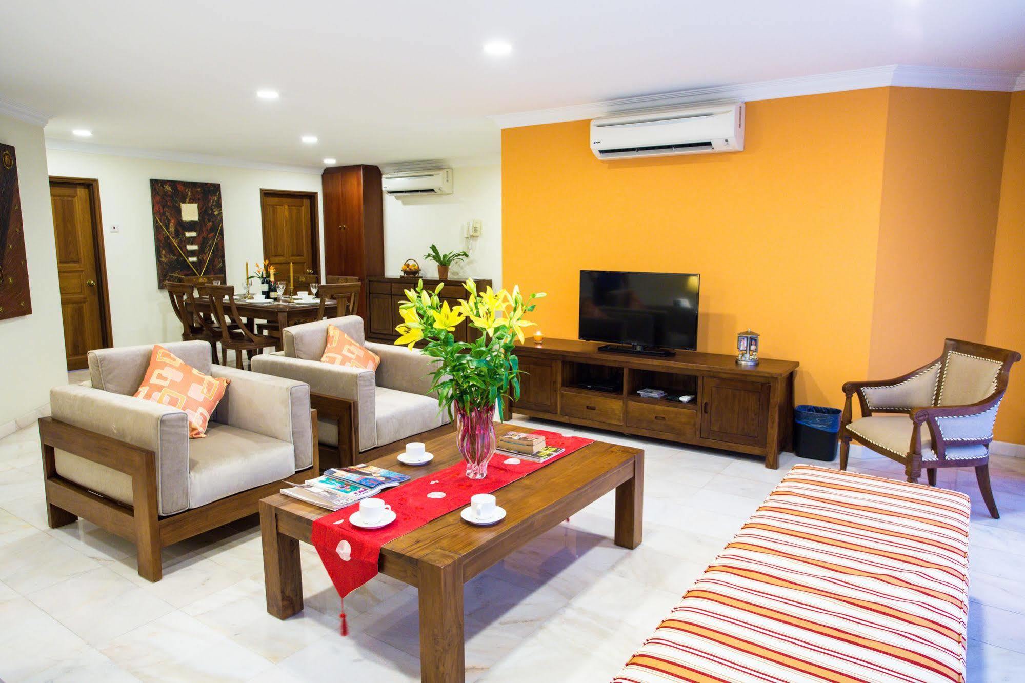 Kapitan Hill @ Cempenai Parc Residences Bukit Damansara Exterior foto