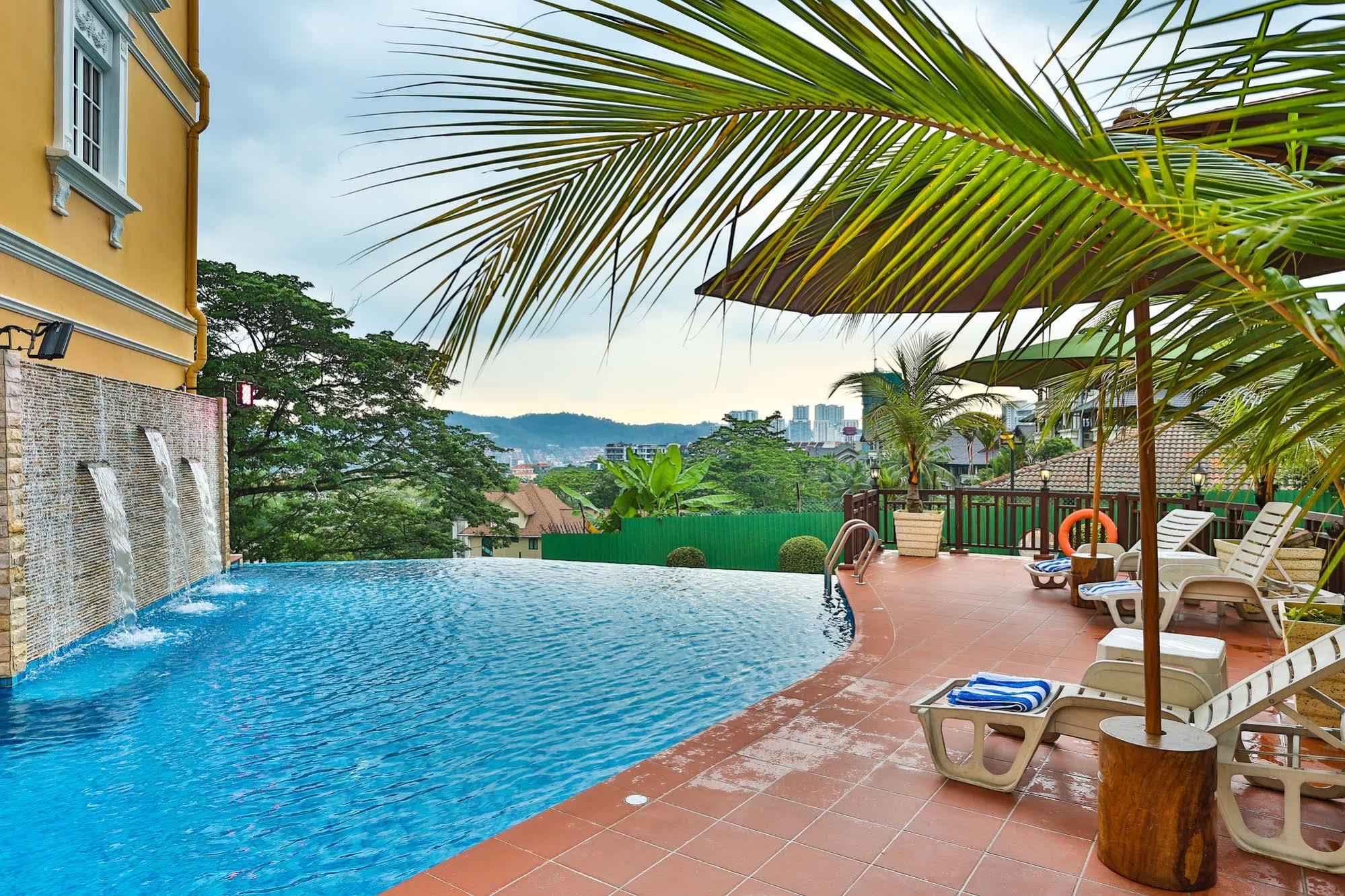 Kapitan Hill @ Cempenai Parc Residences Bukit Damansara Exterior foto